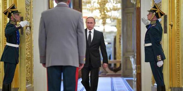 Οι Ρώσοι θέλουν να δουν τα παιδιά τους πράκτορες