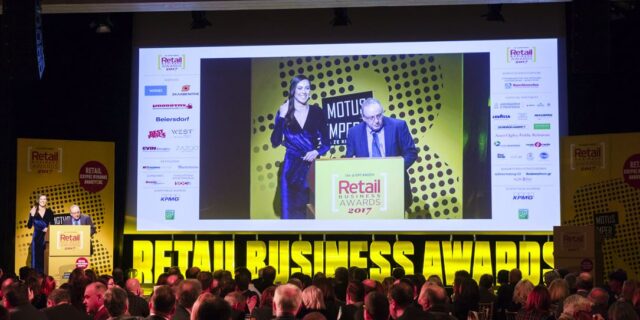 RETAILBUSINESS AWARDS 2017: Retailer της Χρονιάς η Σκλαβενίτης- Retail Manager o Τζώρτζης Κουτσολιούτσος