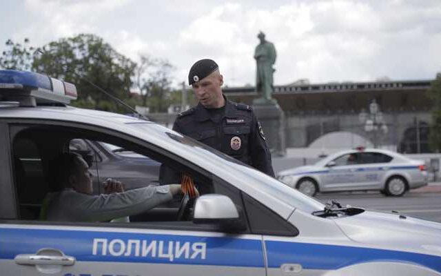 Ρωσία: Οι δικαστικοί θα μπορούν πλέον να οδηγούν ακόμη και μεθυσμένοι