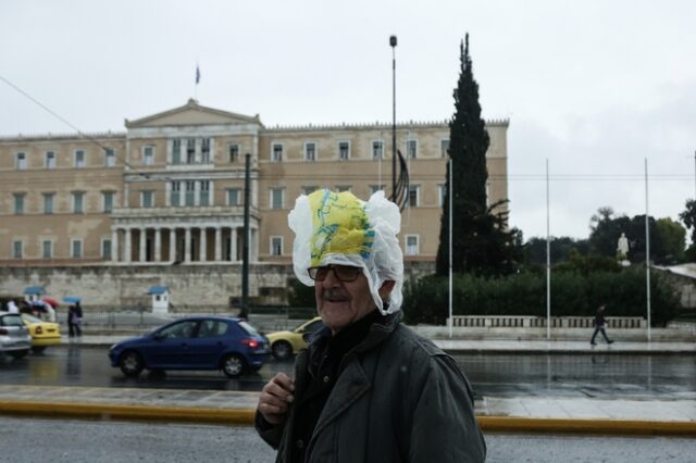 Τι έκαναν οι Έλληνες όλες αυτές τις σακούλες που έπαιρναν από το σούπερ μάρκετ