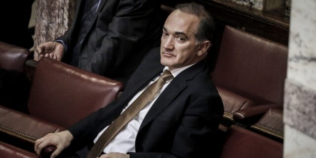 Σαλμάς: Δεν υπάρχει εμπλοκή πολιτικών προσώπων στη Novartis