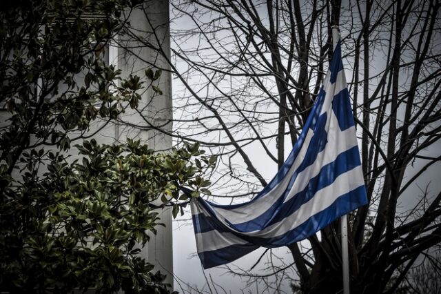 Κουτεντάκης σε Στουρνάρα: Διαφωνώ με την προληπτική γραμμή στήριξης