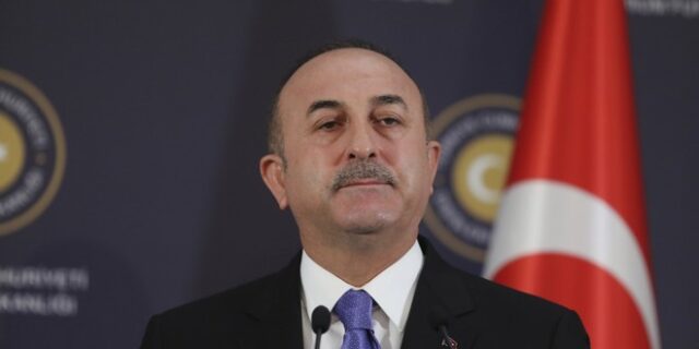 Τσαβούσογλου: Κατασκευασμένη ιστορία η χρήση χημικών στη Συρία