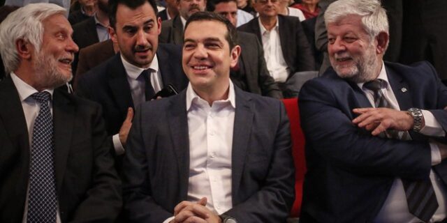 Τσίπρας: Άλλοι έχουν την ευθιξία να παραιτηθούν για 23 χιλιάρικα και άλλοι κάνουν τον Κινέζο για 23 δισ.