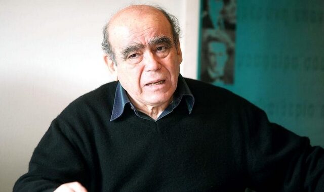 Ο Θανάσης Βαλτινός στην εκπομπή ‘Πεζοί στον Αέρα’ στο Ραδιόφωνο 24/7