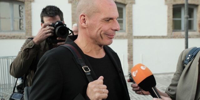 Βαρουφάκης: Οφθαλμοφανείς ανοησίες όσα λέει ο Βίζερ