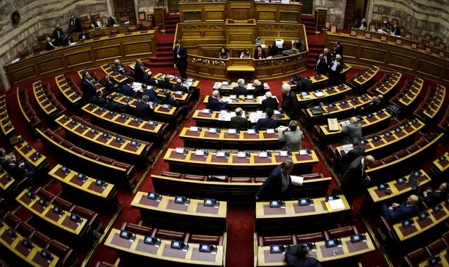 Αυτά είναι τα ψηφοδέλτια της προανακριτικής