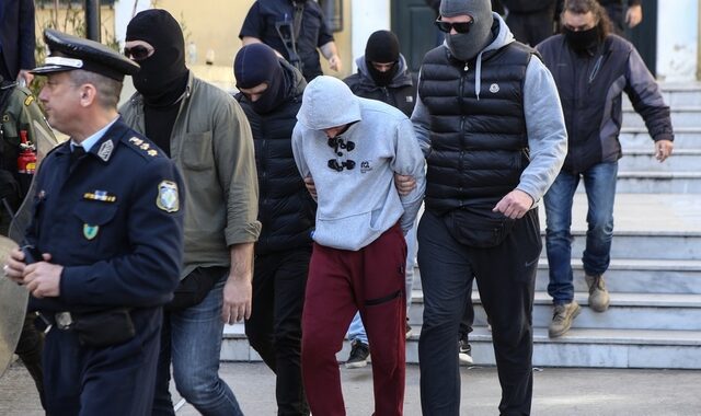 Στον εισαγγελέα τα μέλη της ακροδεξιάς οργάνωσης
