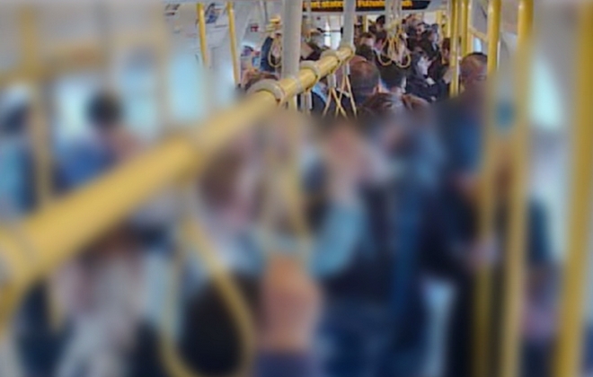 Βίντεο – ντοκουμέντο: Η στιγμή που εκρήγνυται η ‘μητέρα του Σατανά’ στο μετρό του Λονδίνου
