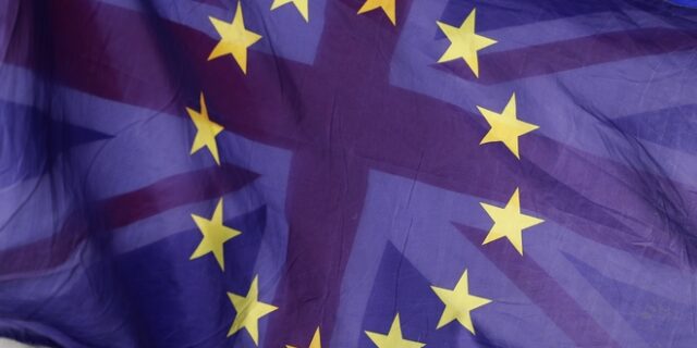 Brexit: Έτοιμη για όλα τα σενάρια η Γερμανία – Απειλή βέτο από την Ισπανία