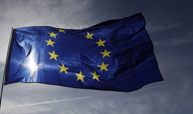 ΕΕ: Η προληπτική πιστωτική γραμμή μπορεί να οδηγήσει ακόμη και σε αναστροφή μεταρρυθμίσεων