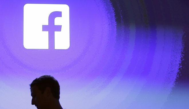 Το Facebook χάνει όλο και περισσότερο την εμπιστοσύνη των χρηστών του