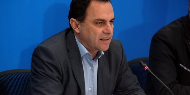 Γεωργαντάς: Να καταθέσουν οι προστατευόμενοι μάρτυρες και ο Φρουζής της Novartis