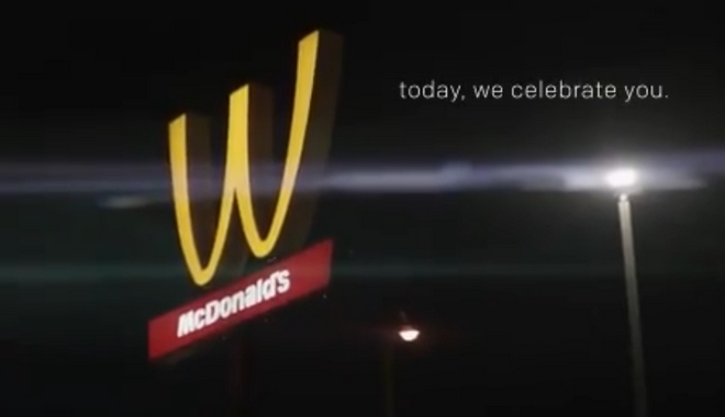 Ημέρα της γυναίκας: Τα McDonald’s έφεραν τα πάνω κάτω για εκείνες