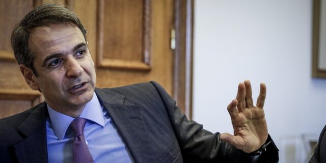 Σε χαμηλές πτήσεις οι αντιπολιτευτικοί τόνοι της ΝΔ για τους δύο στρατιωτικούς