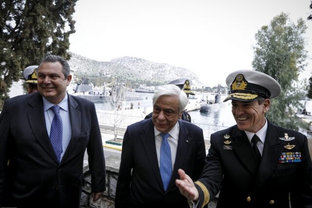 Παυλόπουλος στο Ναύσταθμο: Δήλωσε περήφανος για το αξιόμαχο του Ναυτικού