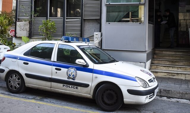 Άγιος Δημήτριος: Άφηνε τα παιδιά του νηστικά και τα υποχρέωνε να σκάβουν και να ζητιανεύουν