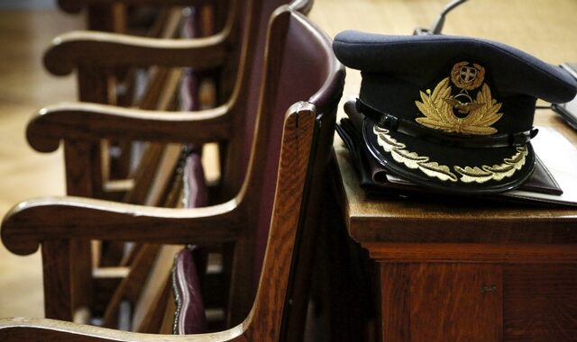 Φωκίδα: Σμηνίας και εθελοντής πυροσβέστης σε κύκλωμα αρχαιοκαπήλων
