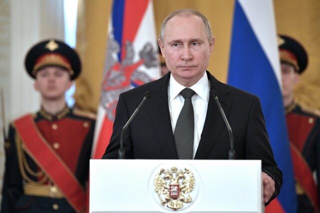 Ρωσία: Επανεκλογή Πούτιν στην προεδρία – Νοθεία καταγγέλλει η αντιπολίτευση