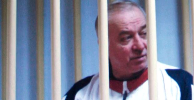 Θρίλερ στη Βρετανία: Ρώσος διπλός κατάσκοπος, θύμα δηλητηρίασης