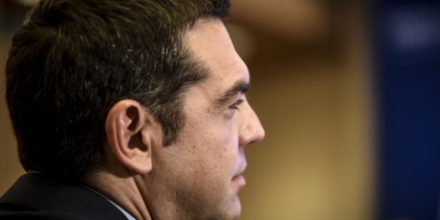Σε Σύρο και Τήνο ο Τσίπρας για την ηλεκτρική Διασύνδεση των Κυκλάδων