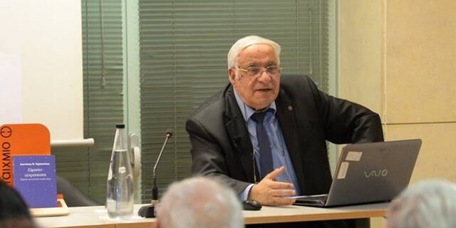 Διονύσης Σιμόπουλος: Ο Στίβεν Χόκινγκ ήταν η επιτομή επιμονής και υπομονής
