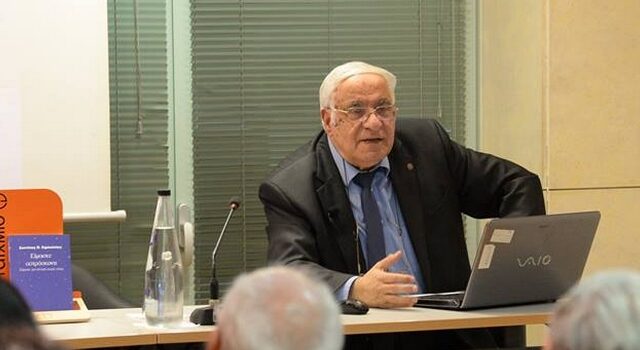 Διονύσης Σιμόπουλος: Ο Στίβεν Χόκινγκ ήταν η επιτομή επιμονής και υπομονής