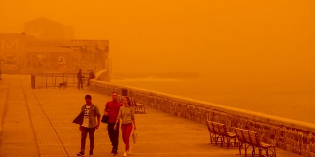 Η αφρικανική σκόνη φέρνει τη βροχή ή η βροχή τη σκόνη;