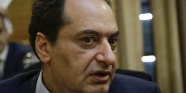 Σπίρτζης για Uber: Από πού να φύγει; Δεν έχουν ούτε γραφείο στην Ελλάδα