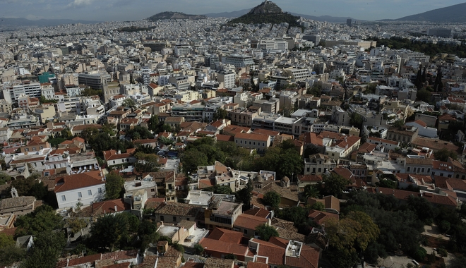 Προστασία πρώτης κατοικίας: Συνεχίζεται η διαπραγμάτευση – Αγκάθι το “πάντρεμα” του νόμου Κατσέλη με το νέο καθεστώς