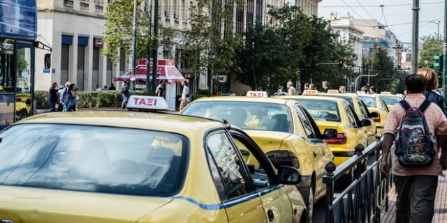 Χωρίς ταξί η Αθήνα την Τρίτη