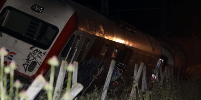 Εκτροχιάστηκε τρένο στην Κατερίνη