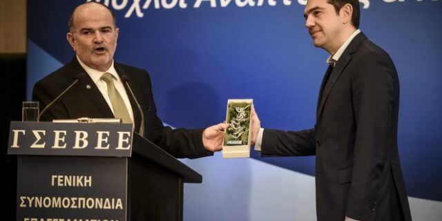Μήνυμα Τσίπρα σε Ερντογάν με κλαδί ελιάς