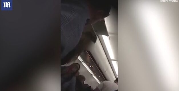Αεροσκάφος έκανε αναγκαστική προσγείωση στην Αθήνα λόγω μεθυσμένης γυναίκας