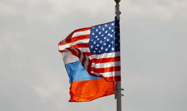 Oι ΗΠΑ απελαύνουν 60 ρώσους διπλωμάτες