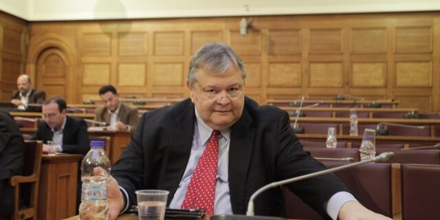 Βενιζέλος: Γελοία τα στοιχεία που διαβιβάστηκαν στην Προανακριτική για τον Σαμαρά