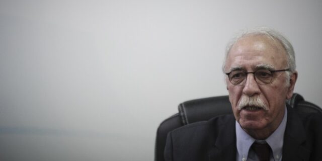 Βίτσας: Απαράδεκτη η επικήρυξη των οκτώ Τούρκων στρατιωτικών