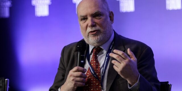 Βίζερ: Δύο φορές φτάσαμε κοντά στο Grexit