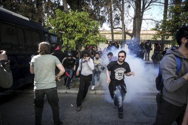 Ένταση στο πανεκπαιδευτικό συλλαλητήριο