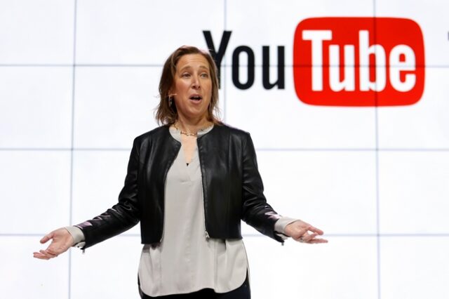 Το YouTube αποφάσισε κατόπιν εορτής να “κόψει” τα όπλα