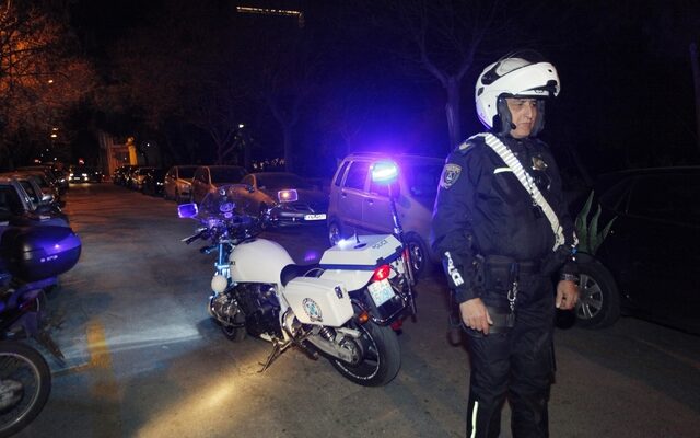 Ανήλικοι χωρίς δίπλωμα κατέβαιναν για ‘κόντρες’ στο Σχιστό – 7 συλλήψεις
