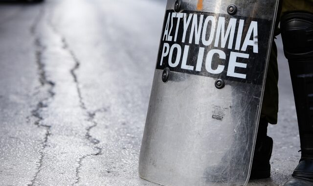 Μειωμένα τα περιστατικά σοβαρών τραυματισμών από ληστείες σε οικίες, σταθεροί οι θάνατοι