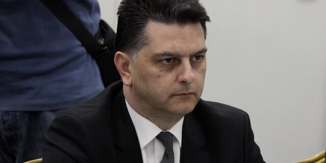 Τι σημαίνει η αποχώρηση Μπεκίρη από το επιτελείο Μητσοτάκη