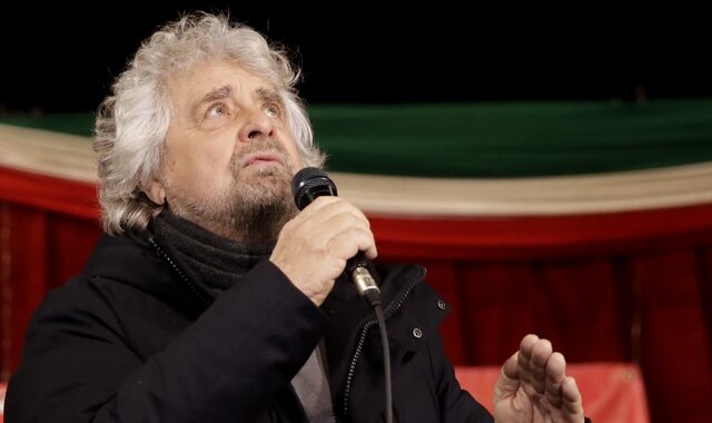 Ιταλία: Οι “πεντάστεροι” δεν θέλουν τον Σίλβιο, αλλά “φλερτάρουν” τη Λέγκα του Βορρά
