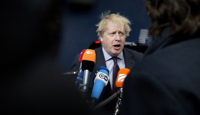 Βρετανός ΥΠΕΞ: Δεν υπάρχει πρόταση για νέες επιθέσεις κατά της Συρίας