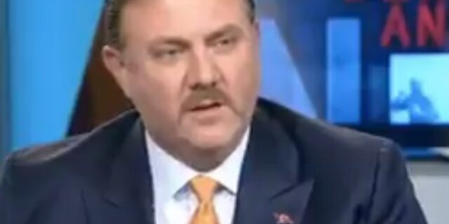Νέα προκλητική δήλωση από τον Μπουλούτ: “Θα ποδοπατήσουμε την Ελλάδα, αν δεν συμμμορφωθεί”