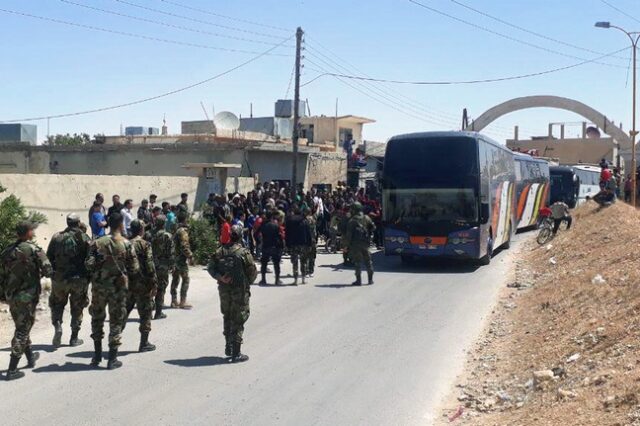 Συρία: Αντάρτες αποχωρούν από θύλακα βορειανατολικά της Δαμασκού