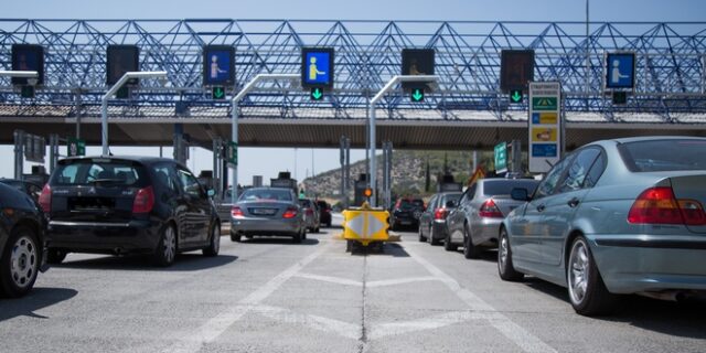 Τα μέτρα της Τροχαίας και της ΕΛ.ΑΣ. για την έξοδο του Πάσχα – Πού θα συναντήσετε κίνηση