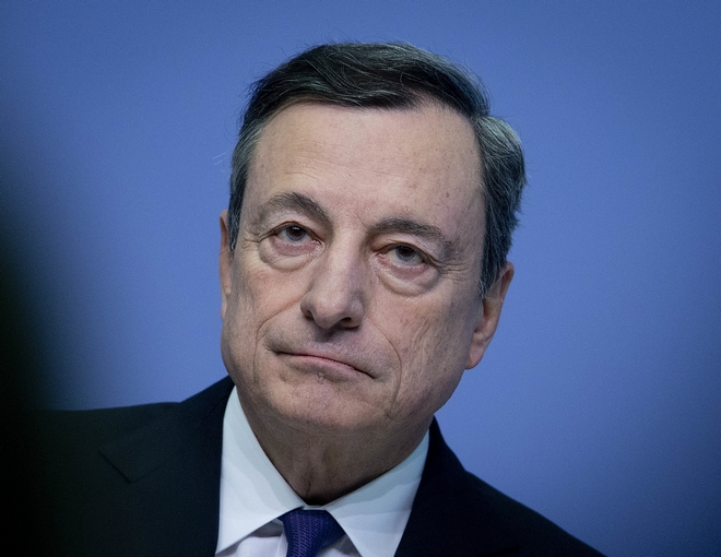 Ντράγκι: Φρενάρει η ανάκαμψη στην Ευρωζώνη