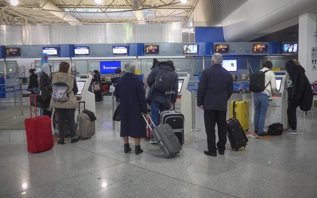 Διψήφια αύξηση επιβατών στο αεροδρόμιο της Αθήνας